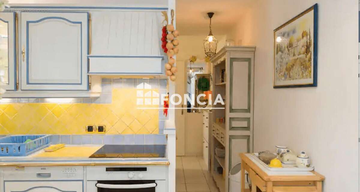 Appartement à LE CANNET