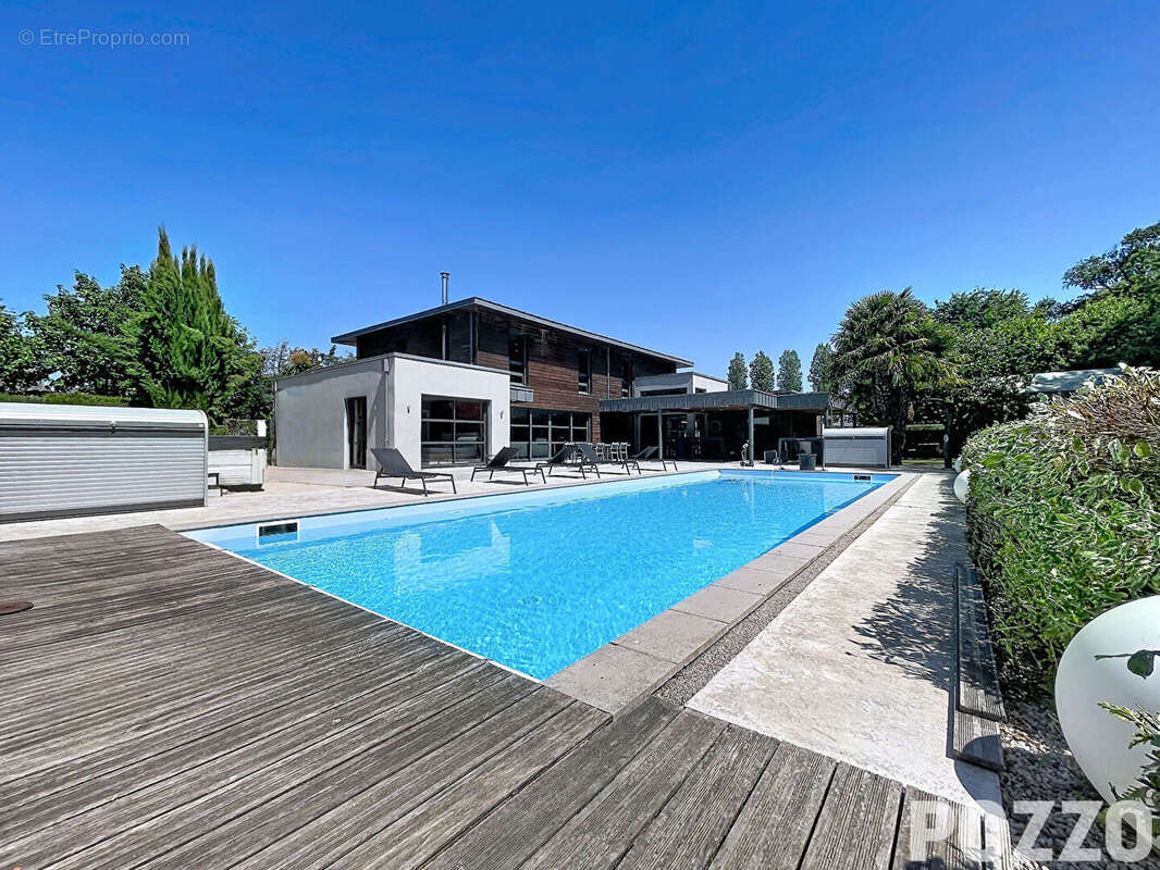 Maison à BIEVILLE-BEUVILLE