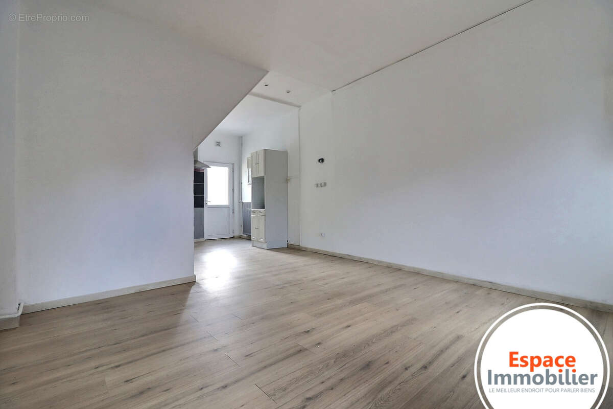 Maison à WAVRECHAIN-SOUS-DENAIN