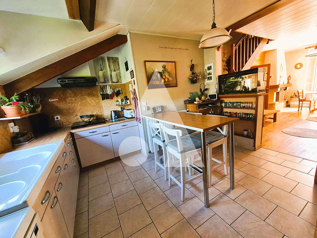 Maison à MONTRY
