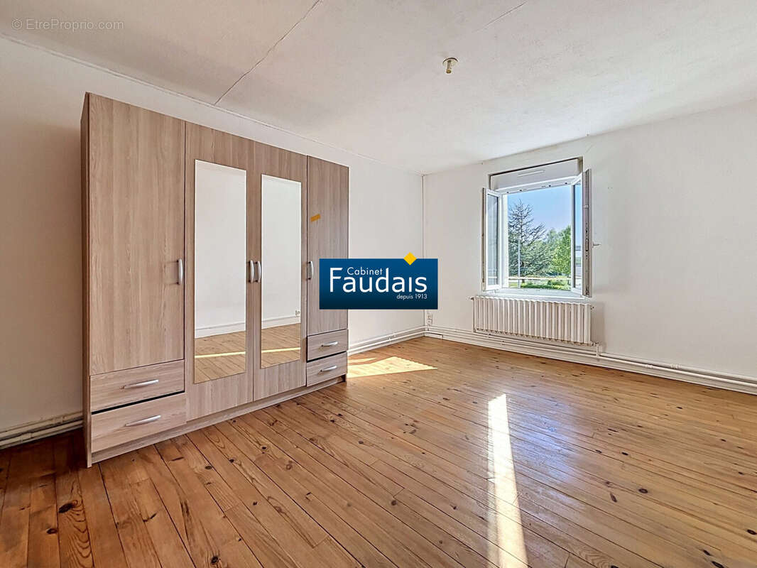 Maison à DOVILLE