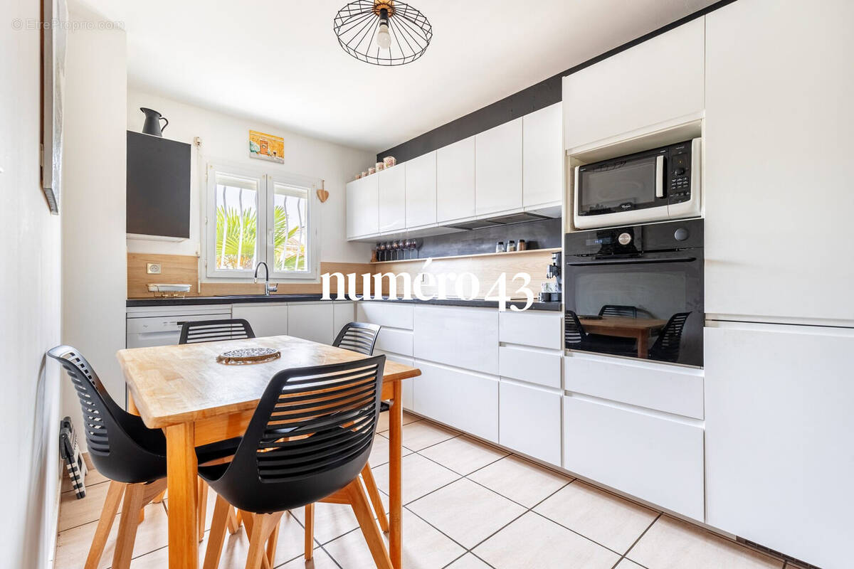 Maison à LE BOUSCAT