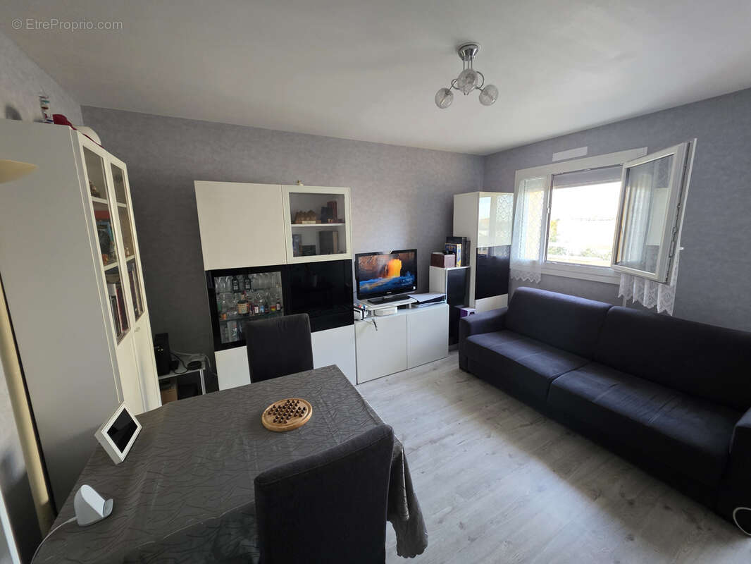 Appartement à RIS-ORANGIS