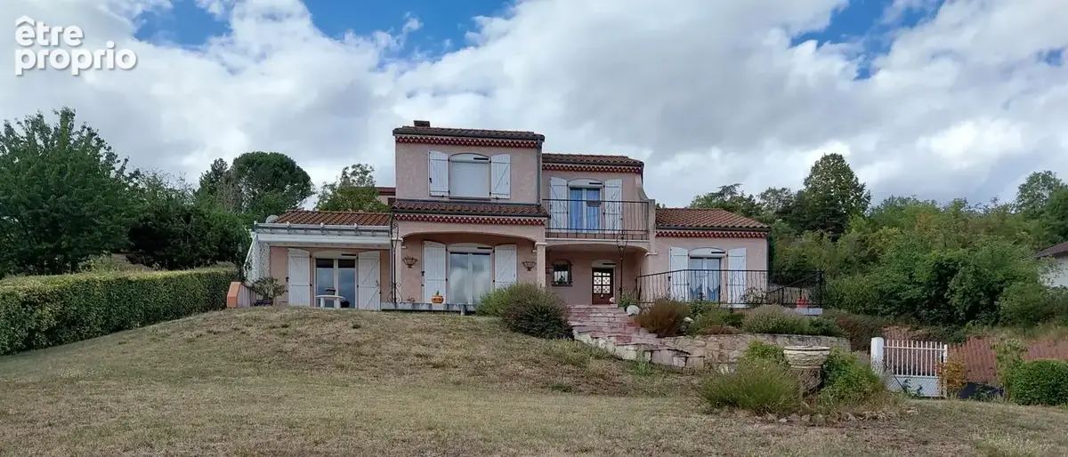 Photo 1 - Maison à LA ROCHE-BLANCHE