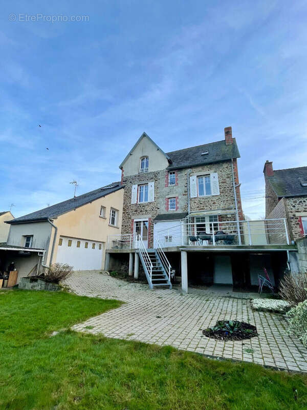Maison à LAMBALLE