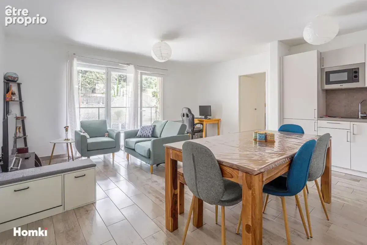 Appartement T3 de 60 m² à Nice 06100, Avenue Cyrille Besset - photo 3