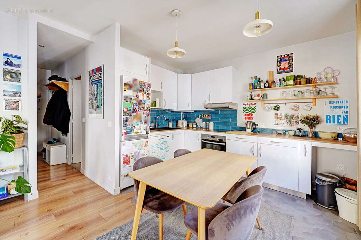 Appartement à PARIS-18E