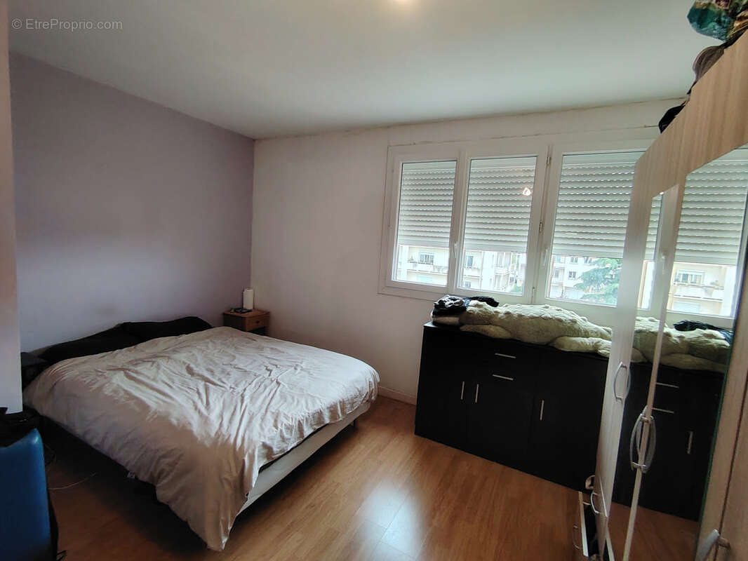 Appartement à HEROUVILLE-SAINT-CLAIR