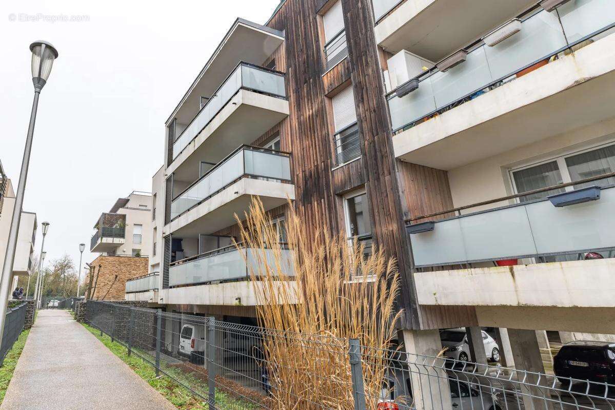 Appartement à ATHIS-MONS