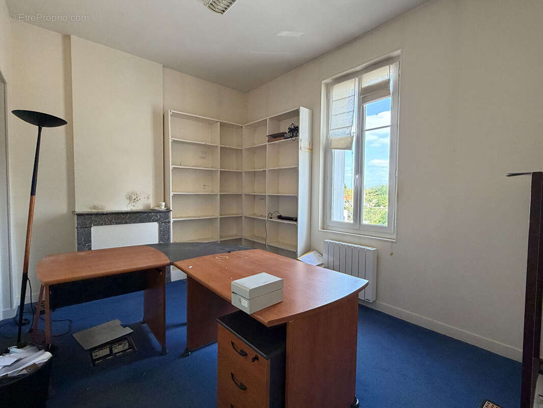 Commerce à LA TREMBLADE