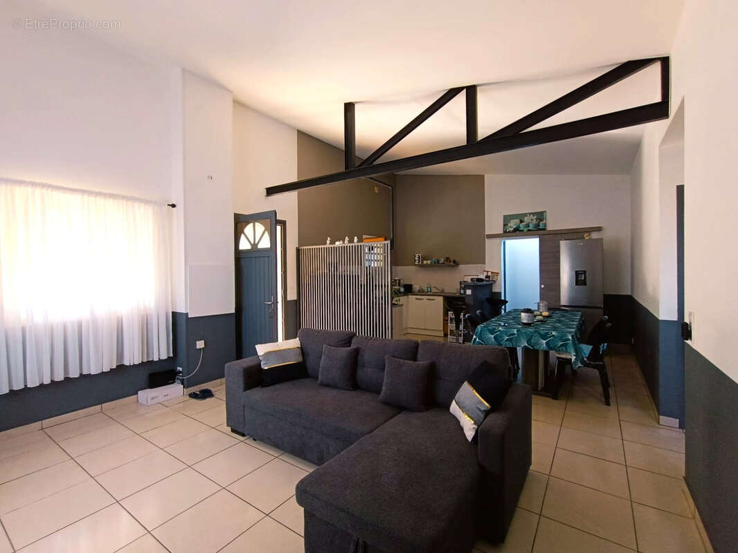 Maison à SAINT-LEU