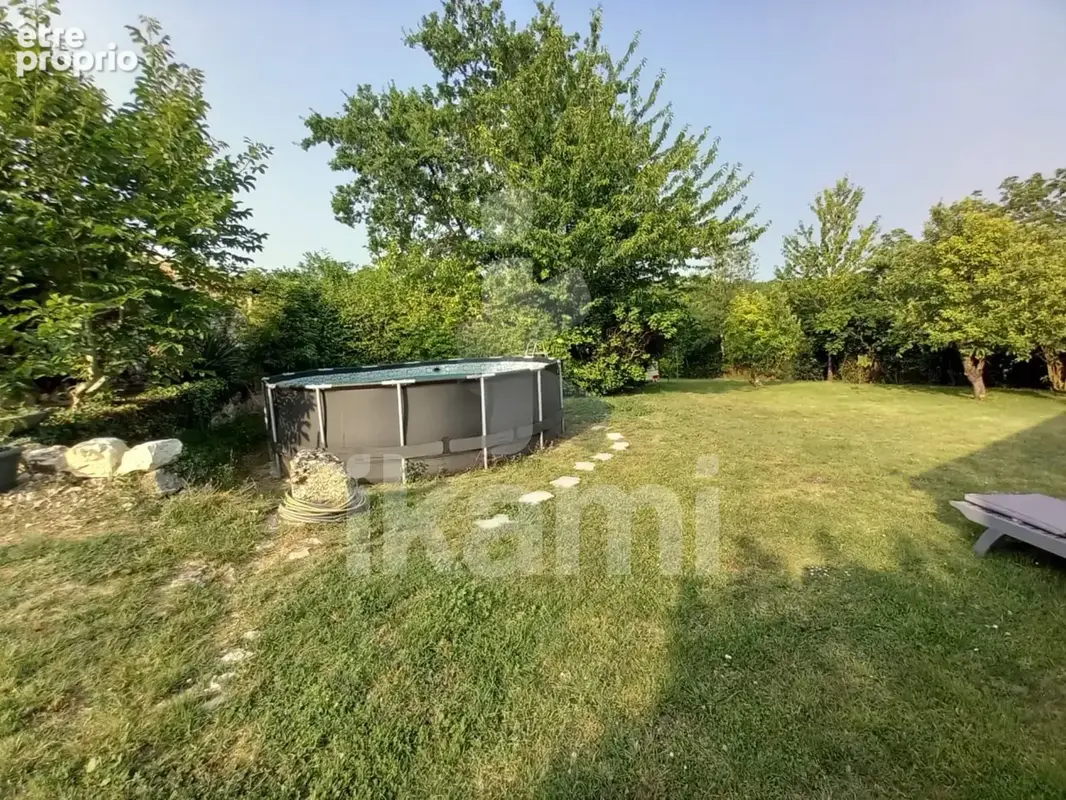 Au cœur d'un village typique, demeure de charme, avec dépendances - photo 19