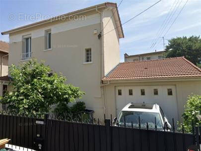 Maison à ABLON-SUR-SEINE