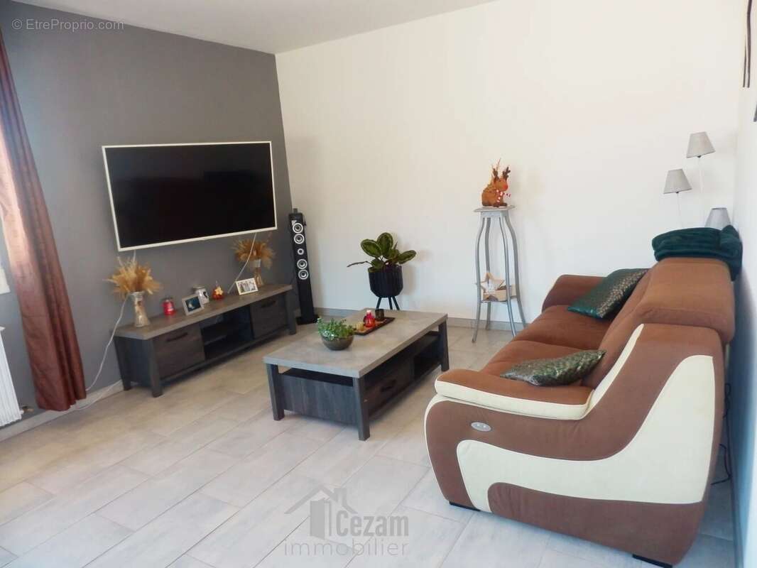 Maison familiale proche du centre-ville - photo 2