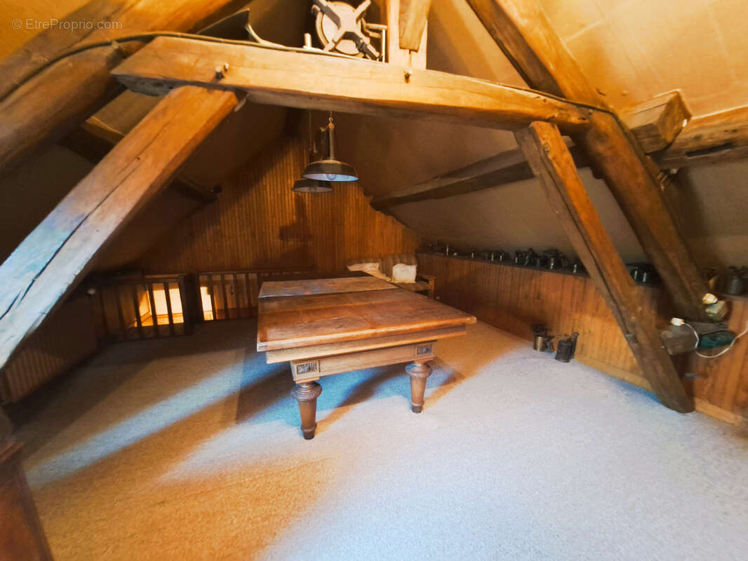 Maison à VILLENEUVE-LA-GUYARD