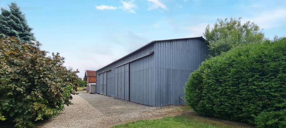 Maison 143 m² à Montigny-Les-Monts  - photo 4