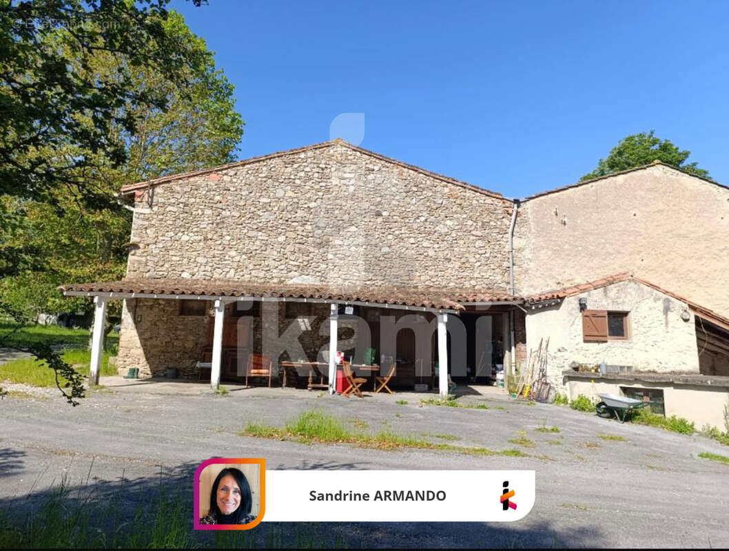 Maison à AIGUEFONDE