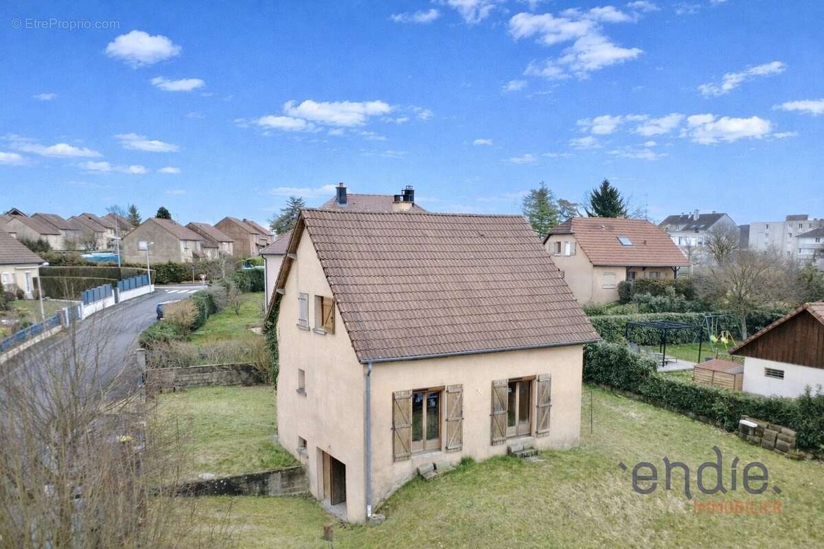 Maison à HERICOURT