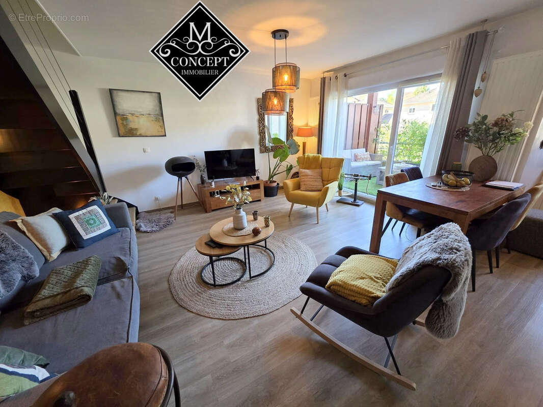 Appartement à QUINTAL