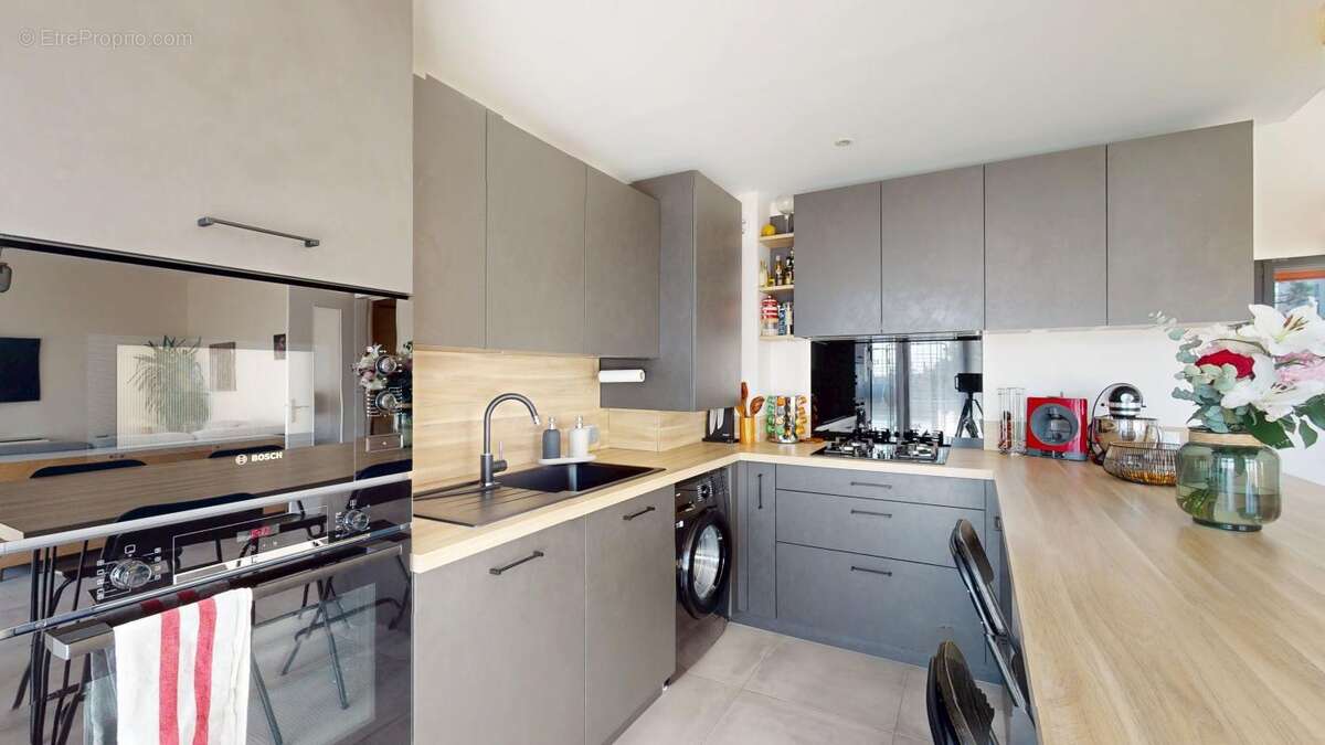 Appartement à LYON-5E