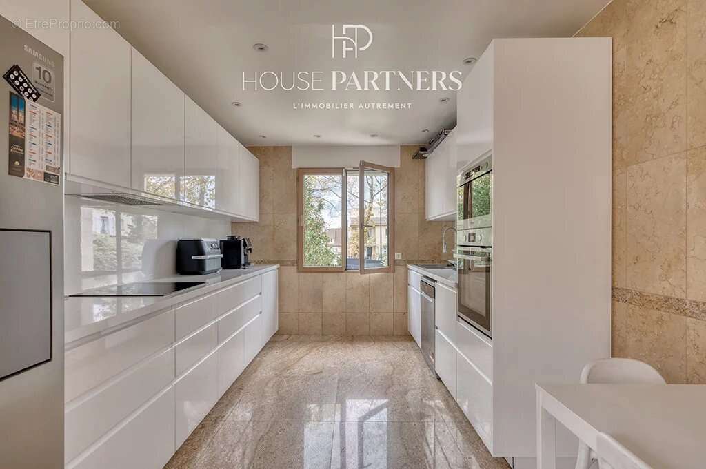 Appartement à RUEIL-MALMAISON