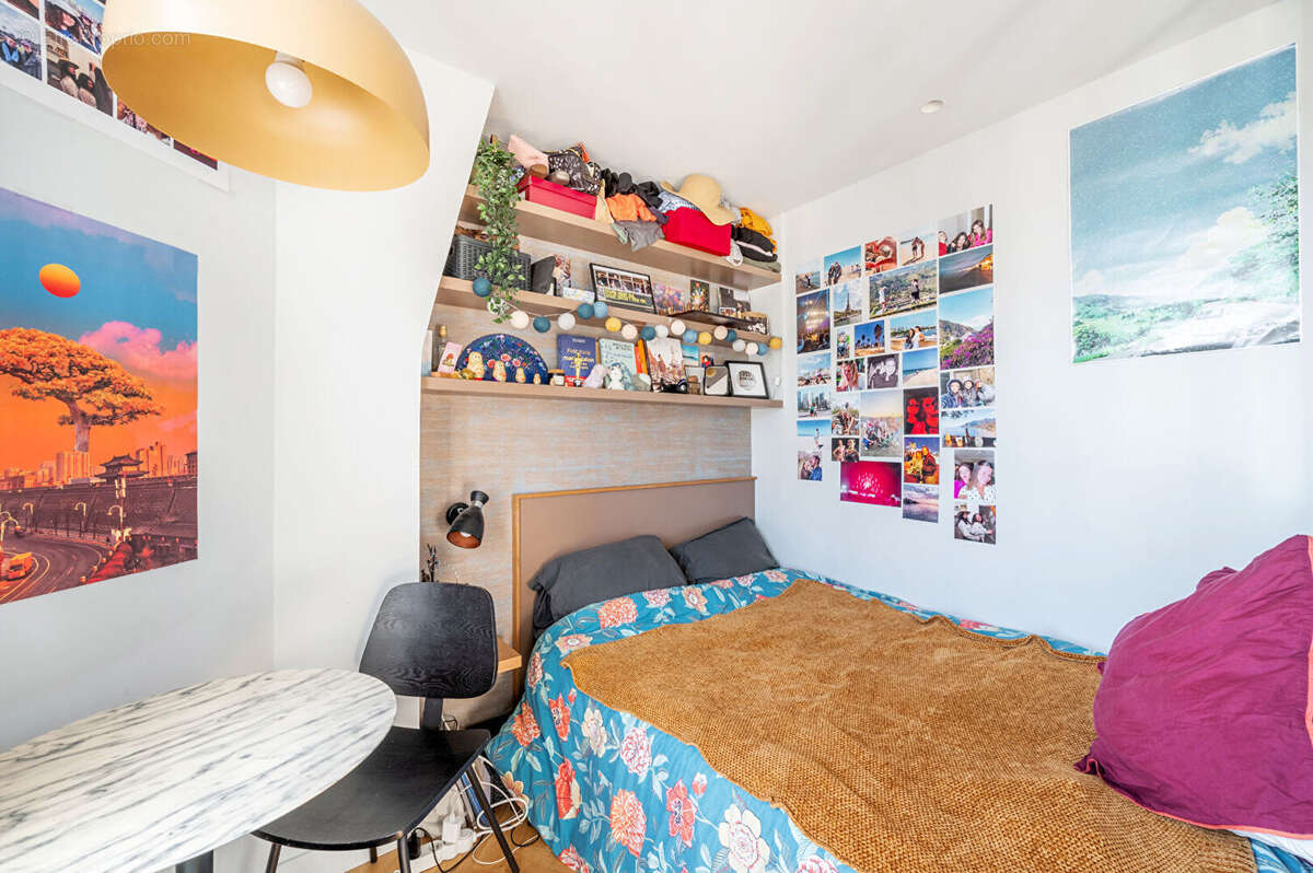 Appartement à PARIS-18E