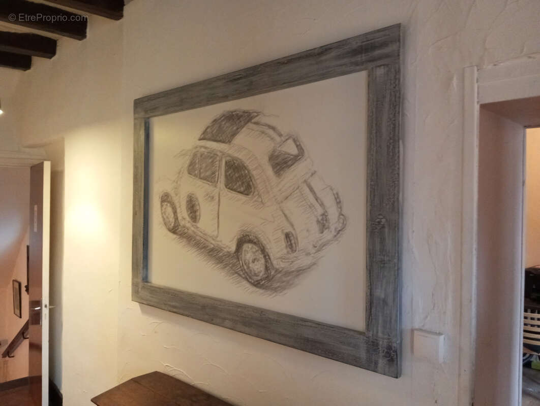 Commerce à SAINT-ARNOULT-EN-YVELINES