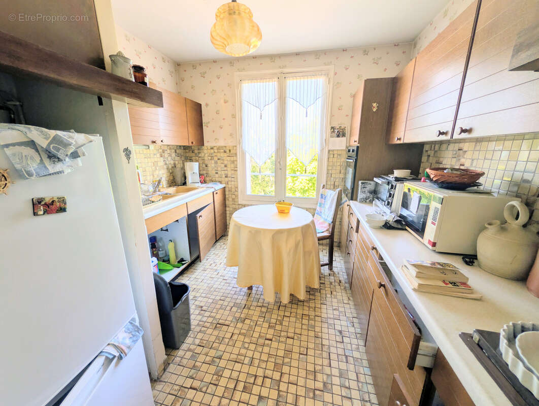 Vente Appartement Troyes T3 de 57m2 avec balcon et box garage - photo 3