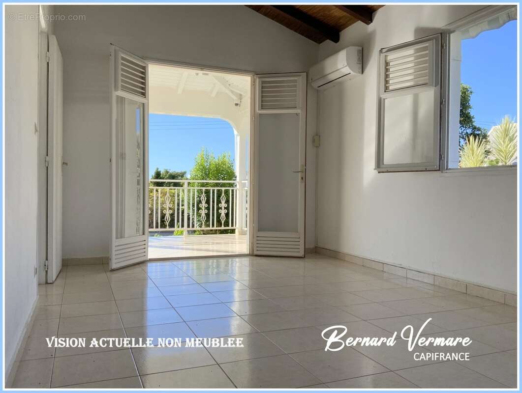 Maison vue mer et les Saintes - 7 pièces - 4 chambres - 130 m² sur terrain 1000m² - photo 8