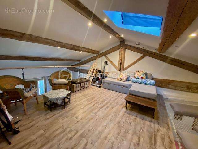 Appartement à CASTELNAU-LE-LEZ