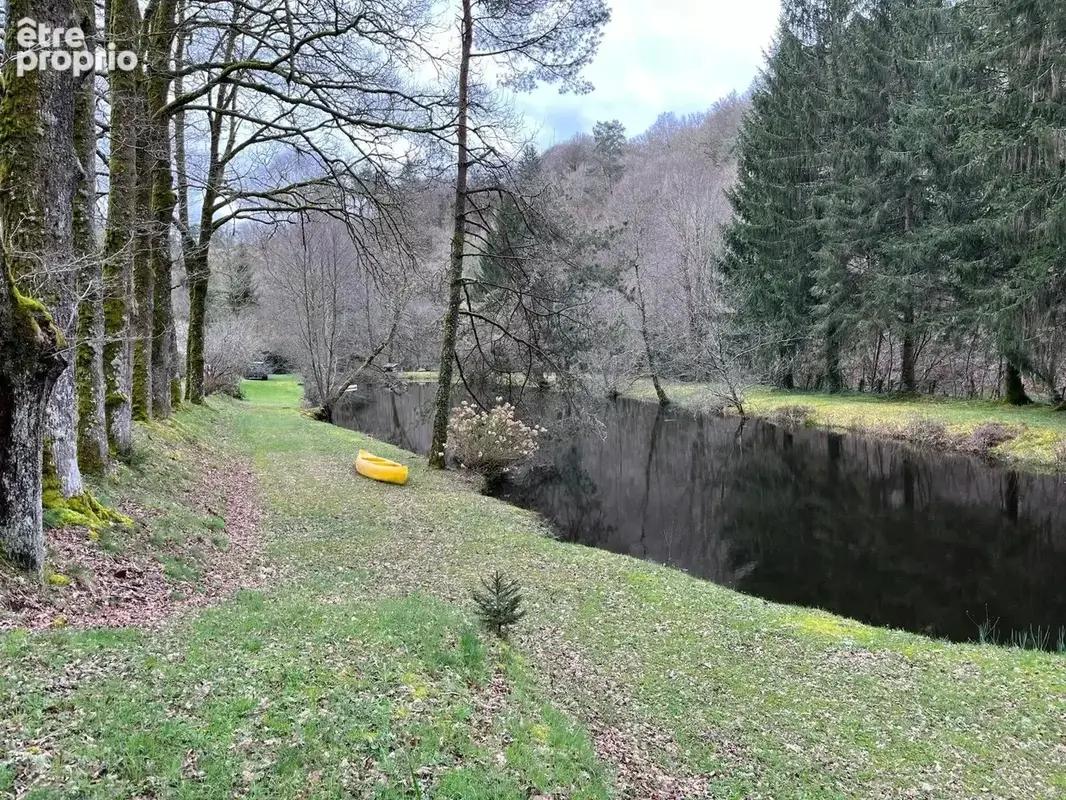 Haute-Vienne, une propriété avec étang au bord de la Vienne - photo 2