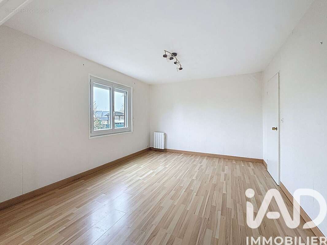 Photo 3 - Maison à BOURG-ACHARD