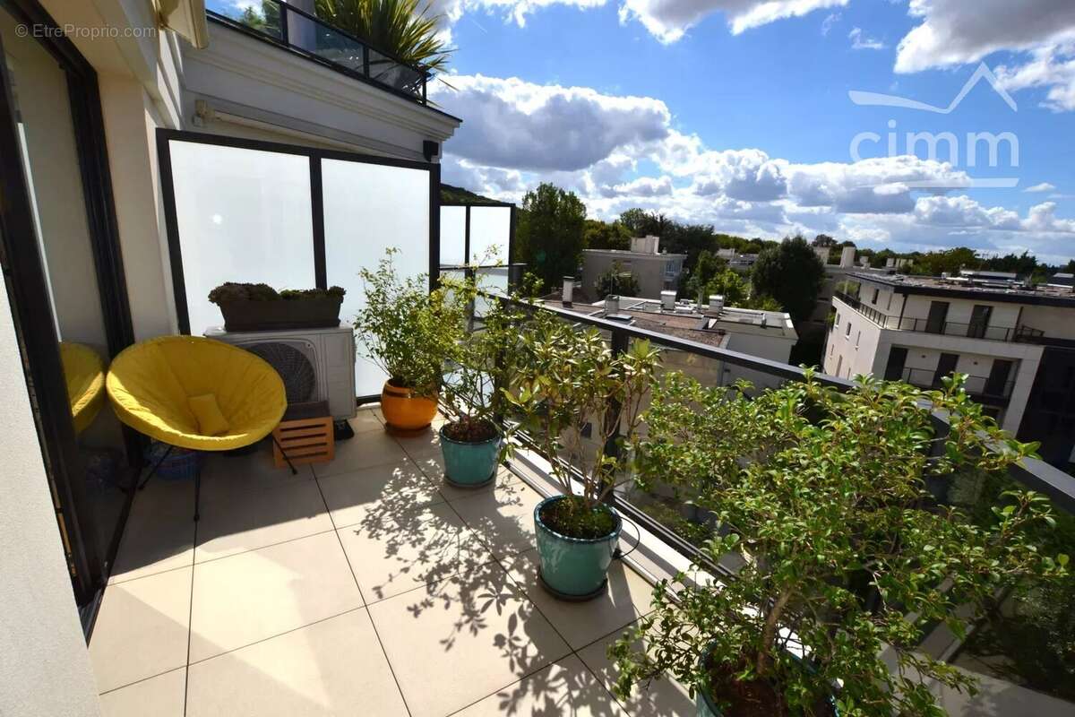 Appartement à SAINT-MAUR-DES-FOSSES