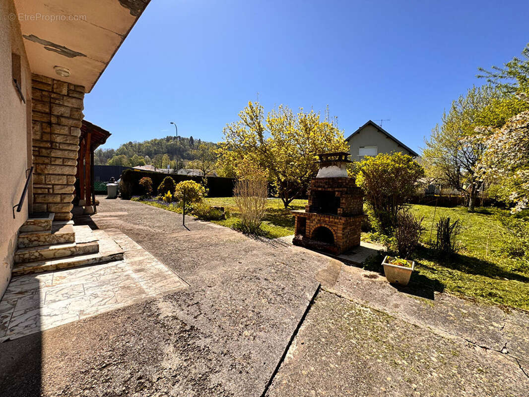 Maison à LONS-LE-SAUNIER