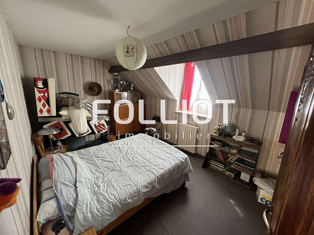 Maison à SAINT-JEAN-DE-SAVIGNY