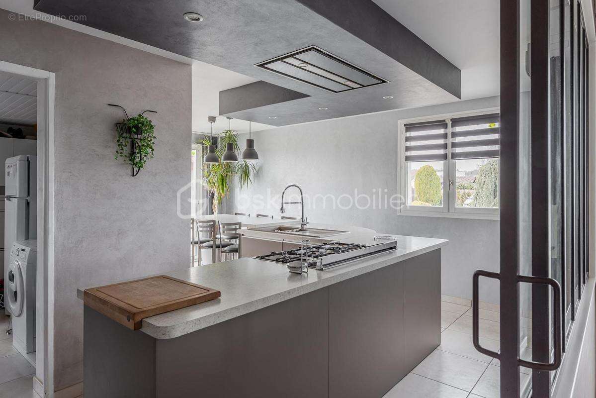 Maison à BALAN