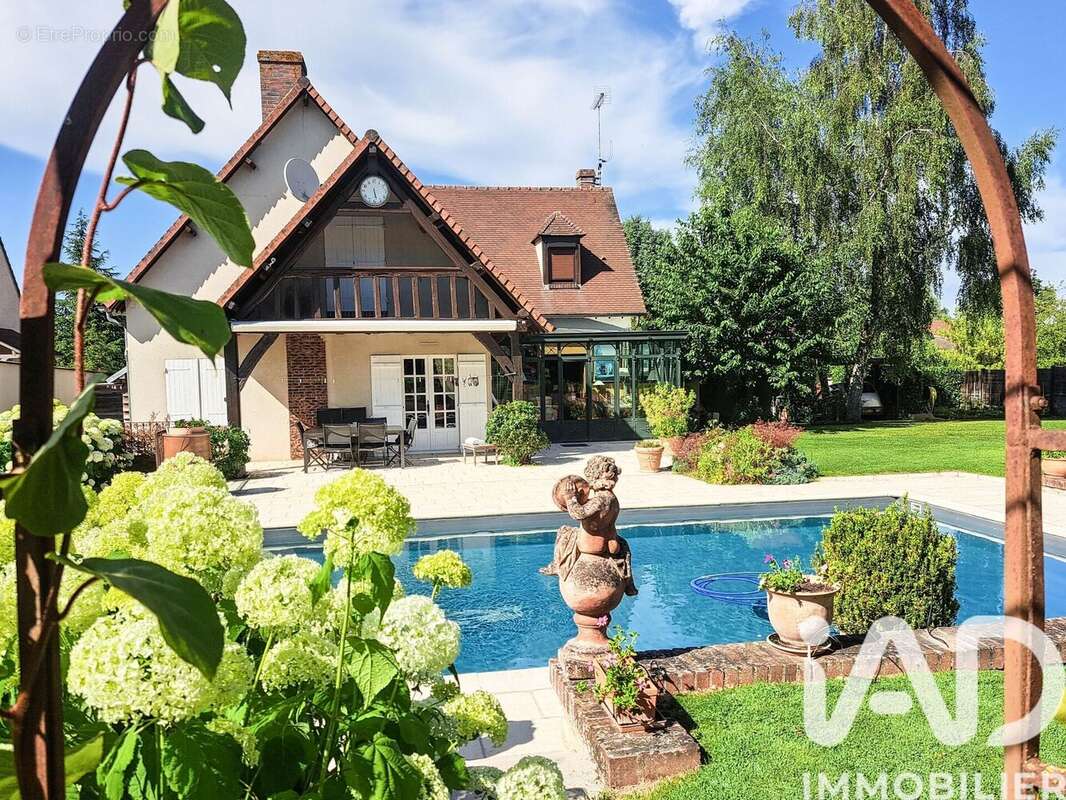 Photo 5 - Maison à HOUDAN