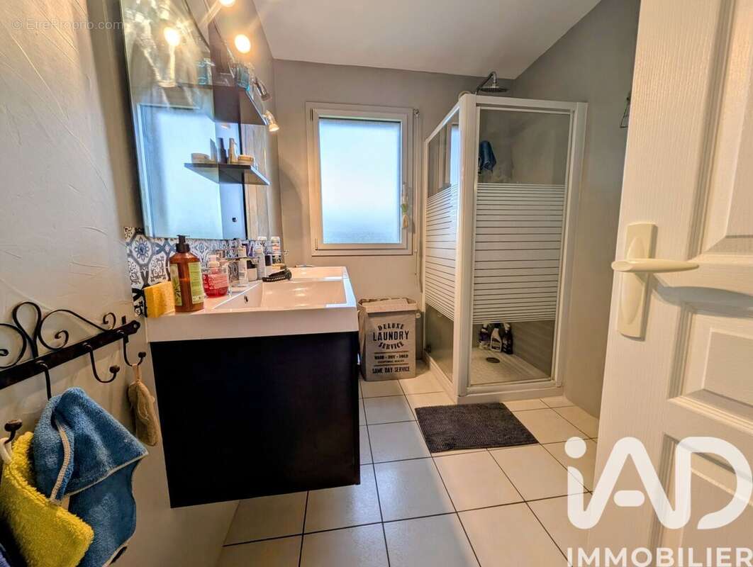 Photo 9 - Maison à LA CHAPELLE-AUX-FILTZMEENS