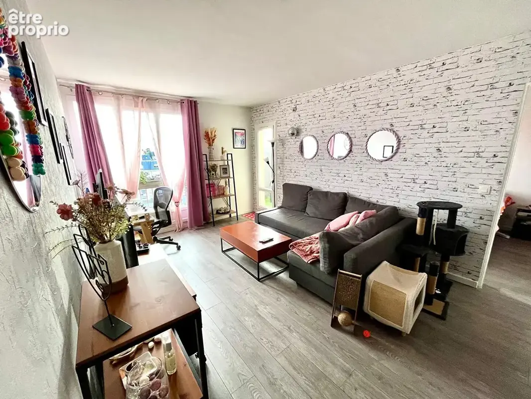 FRANCONVILLE, 2 pièces 48m2 avec balcon et cave. - photo 6