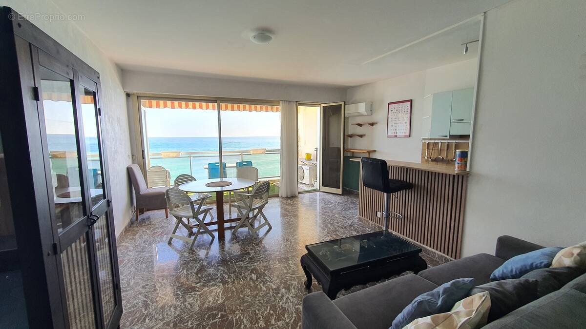Appartement à MENTON