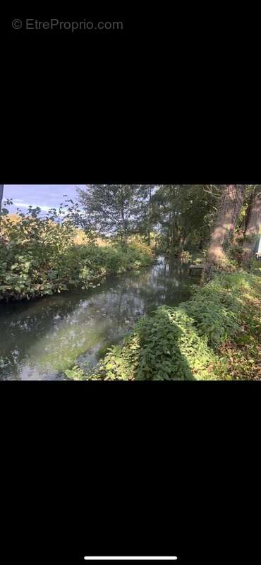 Terrain à SAINT-CLAIR-SUR-EPTE