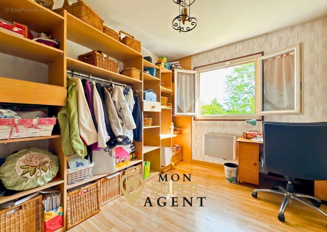 Maison à LE MEE-SUR-SEINE