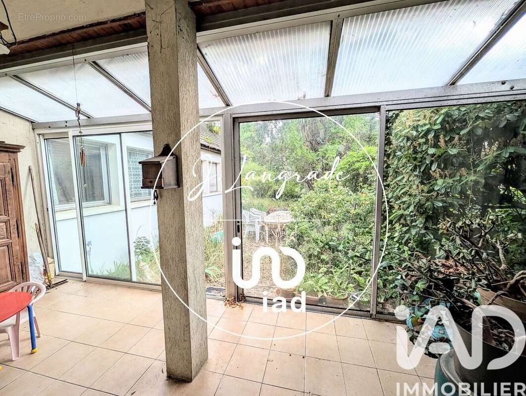 Maison 182 m² à Beauchamp  - photo 4
