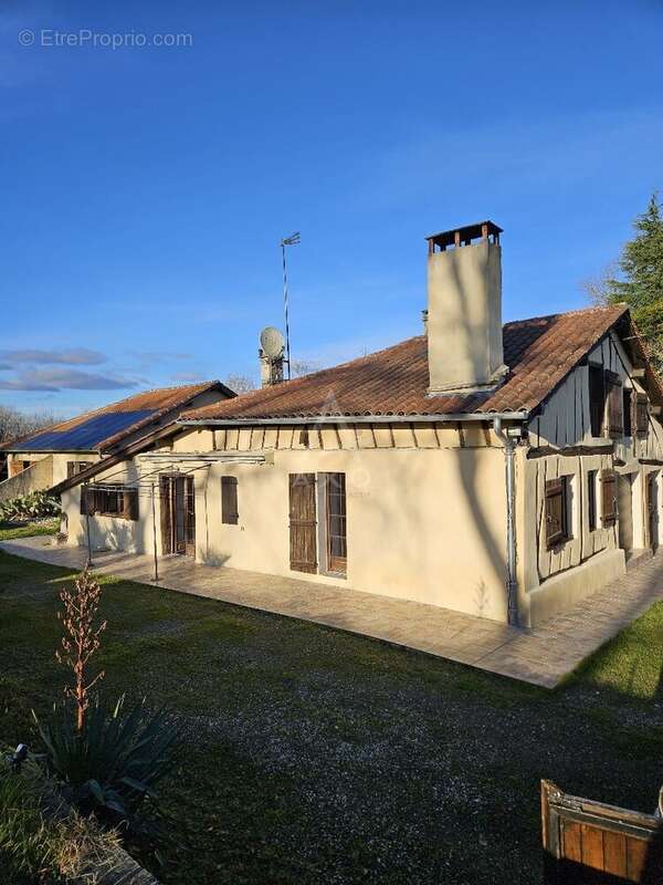 Maison à LAREE