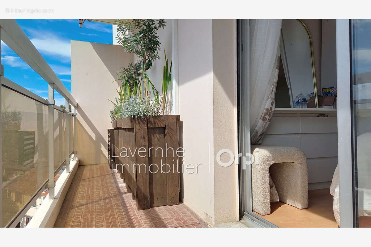 Appartement à LE CANNET