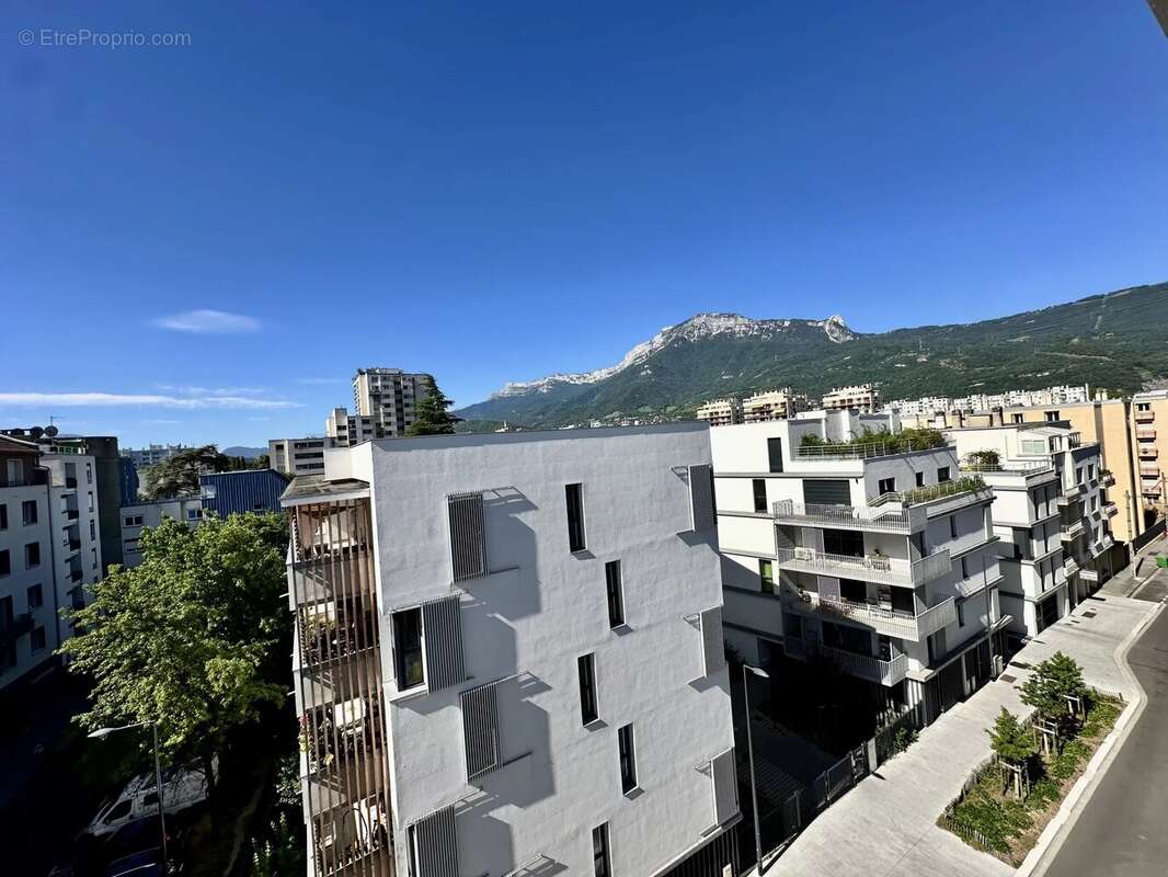 Appartement à GRENOBLE