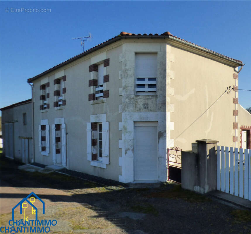 Maison à CHANTONNAY