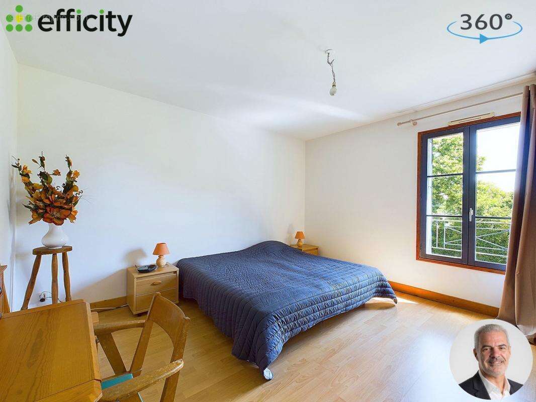 Maison à GENNES-SUR-SEICHE