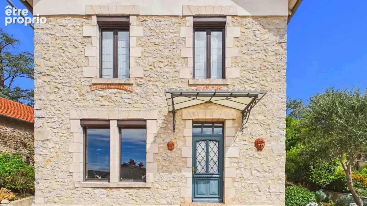 Maison de caractère rénovée avec jardin paysager et piscine - Proche centre-ville - photo 29