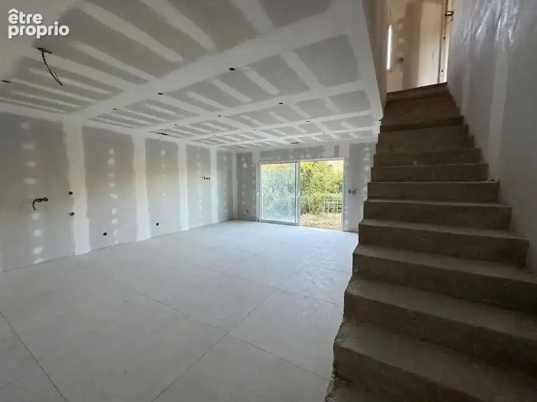 Maison 5 pièces 111 m² à vendre à Aspiran (34800) - photo 8